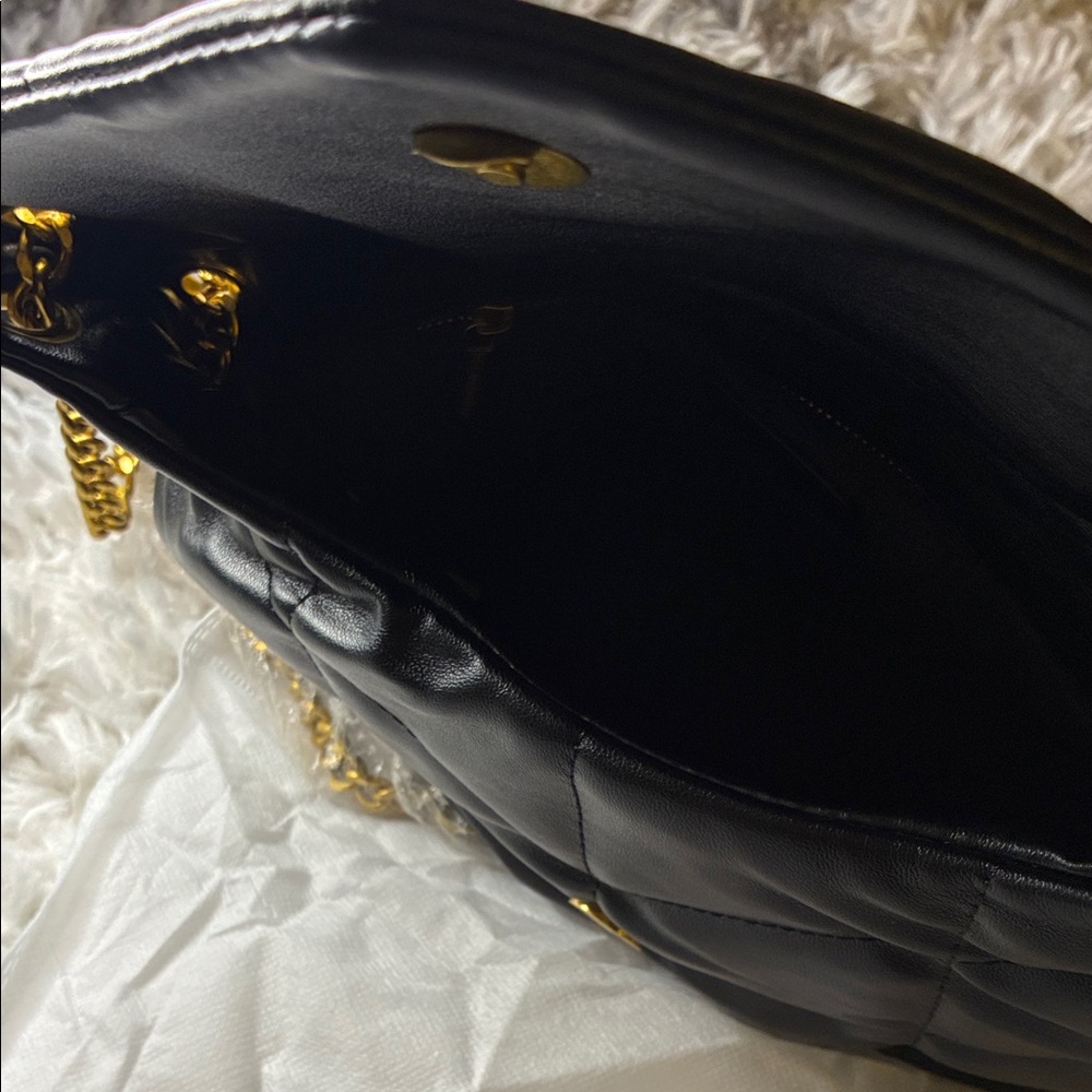 Saint Laurent Black Leather Shoulder Bag with Gold Chain - Picture 6 of 8